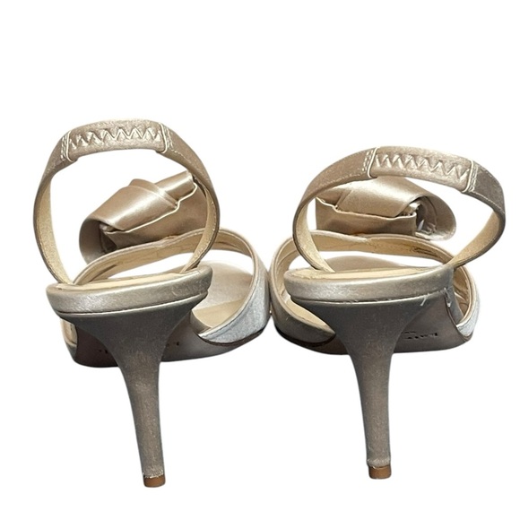 Kate Spade New York Women's Madison
Sandal In Champagne size 8B - Picture 9 of 13